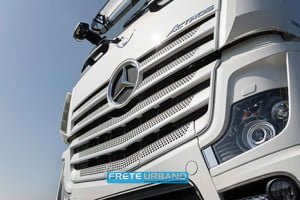 Mercedes-Benz Actros completa 20 anos com série especial