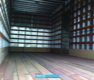 Baú de alumínio com piso de madeira: mais barato e mais leve