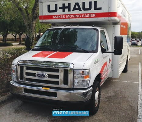 Vuc de aluguel: Precisou de um veículo de carga, tá na mão