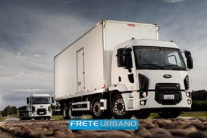 Novo caminhão Cargo 3031 8x2 é apresentado pela Ford