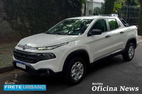 Fiat Toro Endurance com motor 1.8 flex e câmbio manual