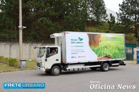 Caminhões elétricos fazem a distribuição para rede RaiaDrogasil