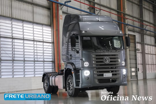 VW Caminhões mostra soluções com novos caminhões extrapesados