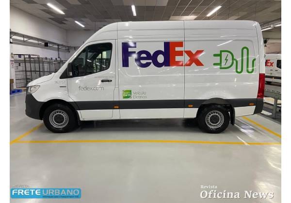 FedEx amplia frota elétrica no Brasil com vans Mercedes-Benz