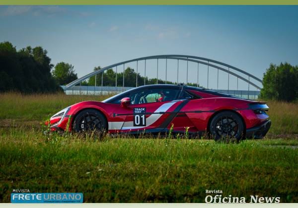 Yangwang U9 Track Edition atinge 472,41 km/h e bate recorde