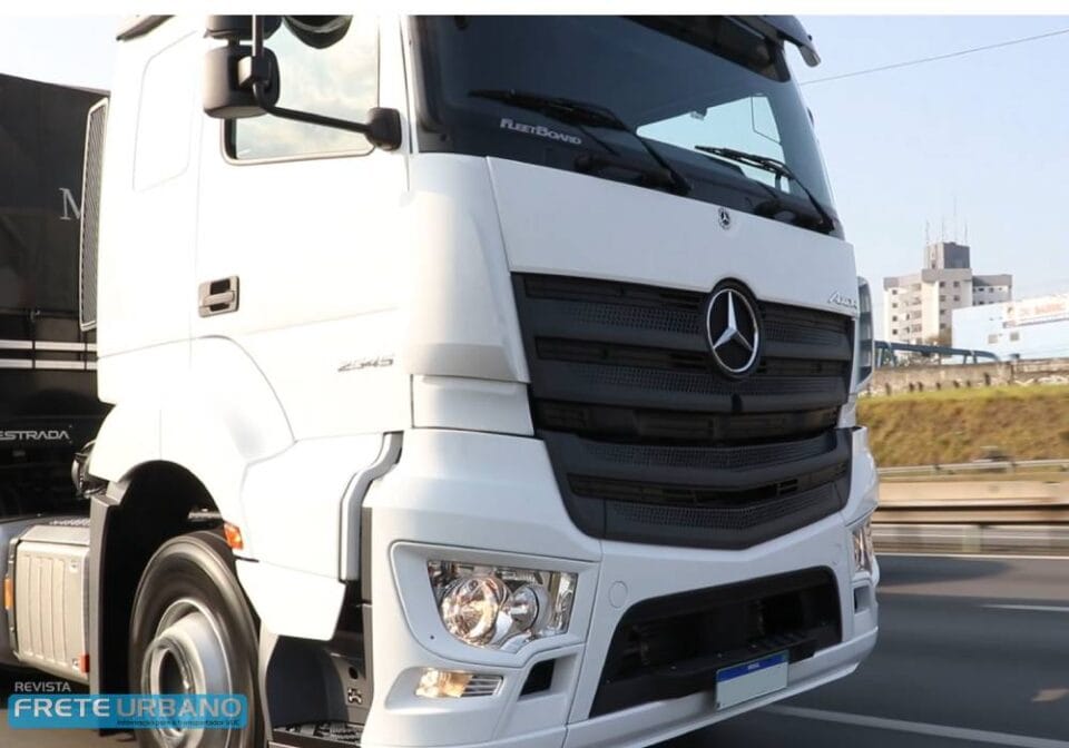 Mercedes-Benz Axor 2545: capacidade de carga já no Euro 6